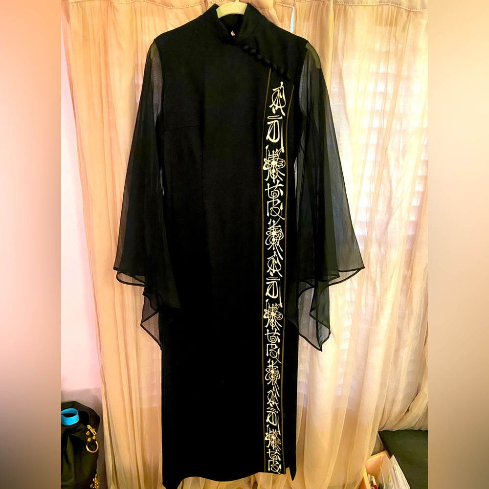 Vintage Hawaiian Alfred Shaheen black dress